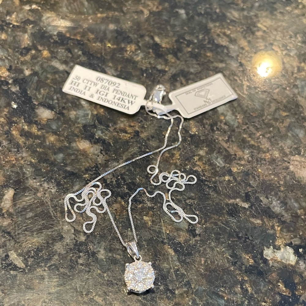 White Gold 14k Diamond Pendant Necklace - Picture 10 of 10